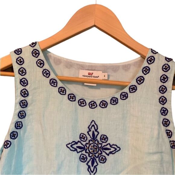 Vineyard Vines embroidered 100% linen shift dress. Size 4 - Picture 2 of 11